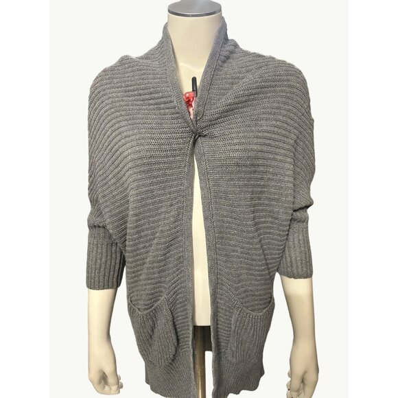 American Eagle Outfitters Vintage Ribbed Knitted Batwing Gray Cardigan Sweater - Picture 2 of 12